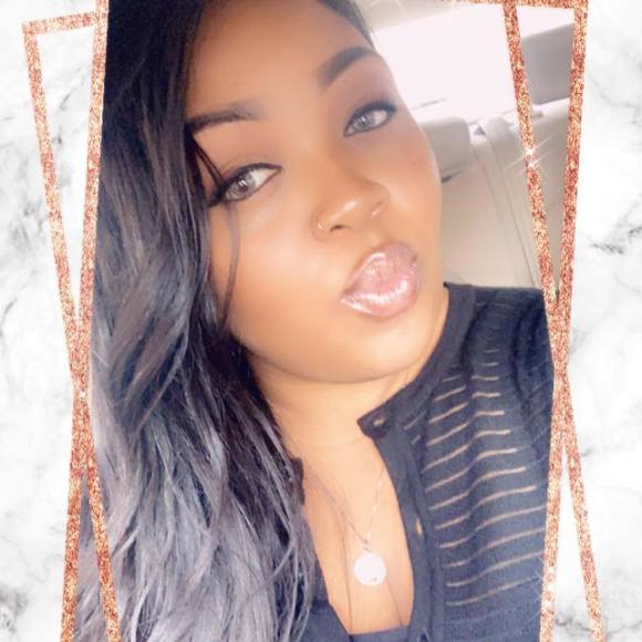 Meet your Posher, Talisia - Picture 1 of 1